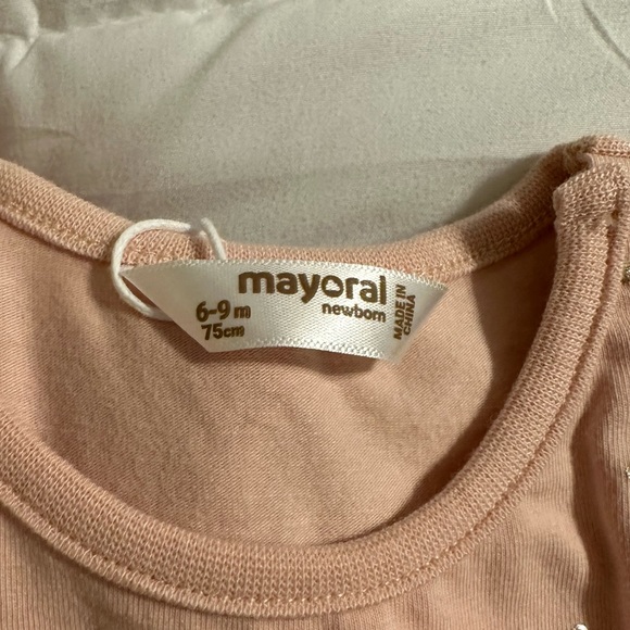 NWT Mayoral 6-9 jumper. Light pink with gold dots - Picture 3 of 3